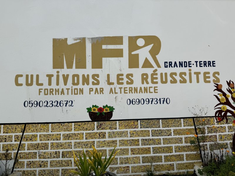 MFR Petit Canal